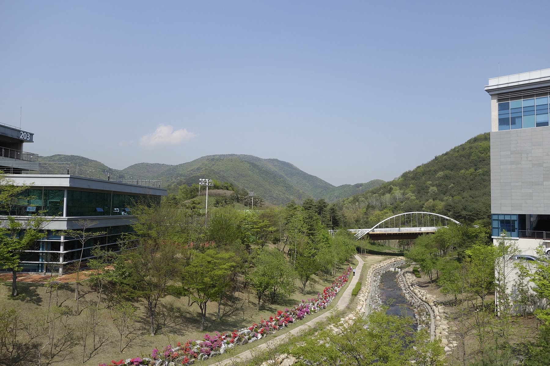 Ulsan National Institute of Science and Technology (UNIST)
